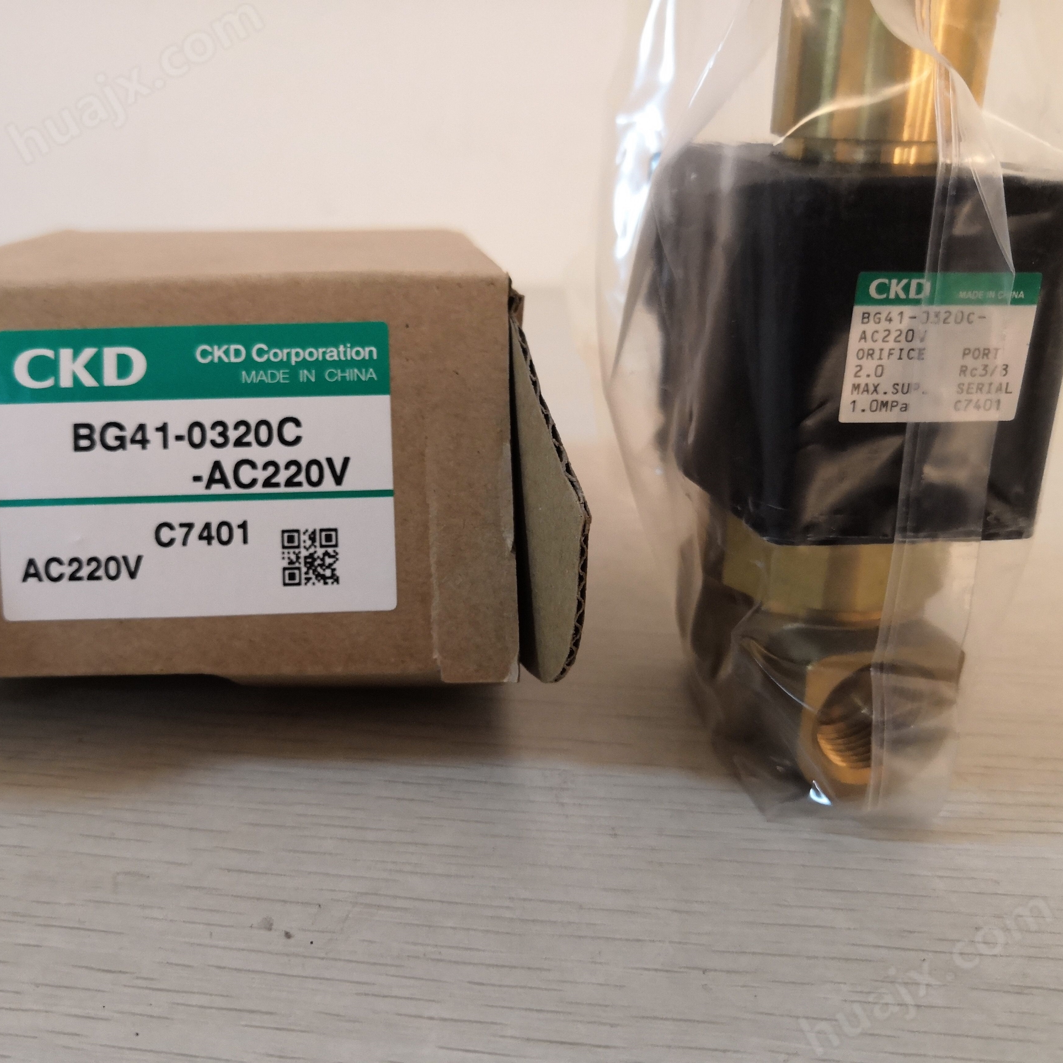 CKD气缸BHA-05CS1-T2H-D平行卡爪